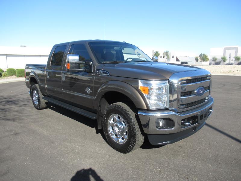 Ford F-250 SD XLT Crew Cab 4WD 2015