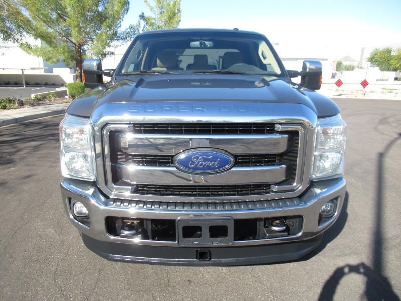 Ford F-250 SD XLT Crew Cab 4WD 2015