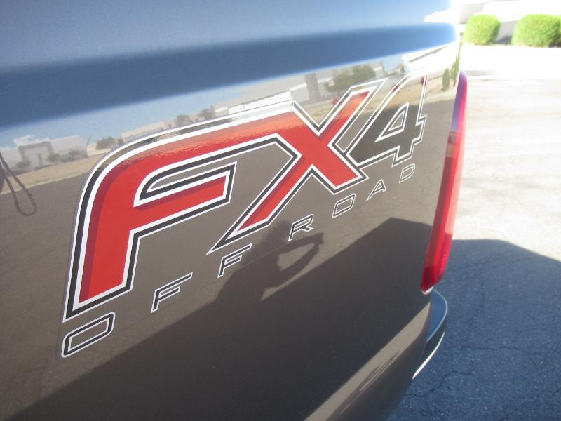 Ford F-250 SD XLT Crew Cab 4WD 2015