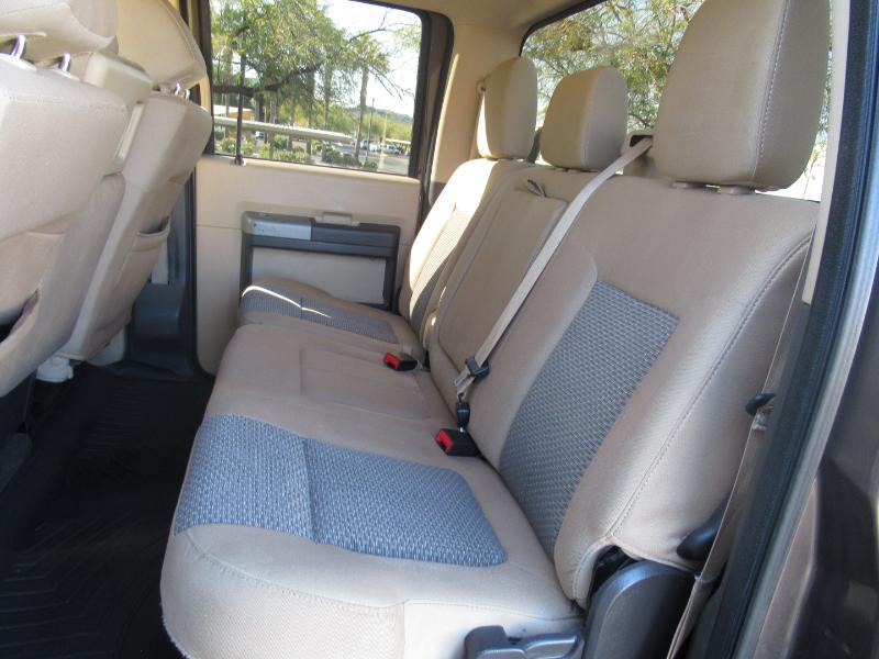 Ford F-250 SD XLT Crew Cab 4WD 2015