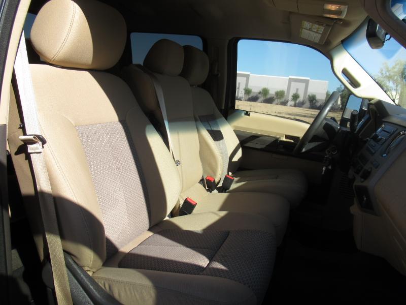 Ford F-250 SD XLT Crew Cab 4WD 2015