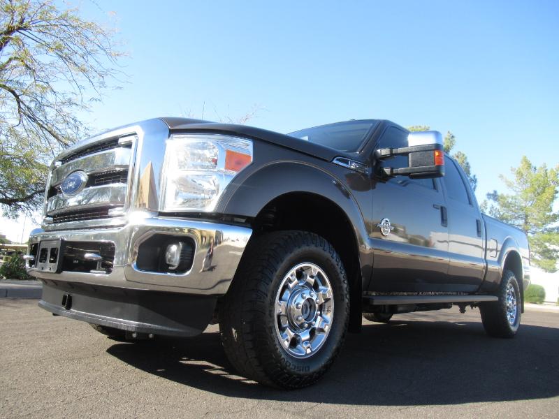 Ford F-250 SD XLT Crew Cab 4WD 2015
