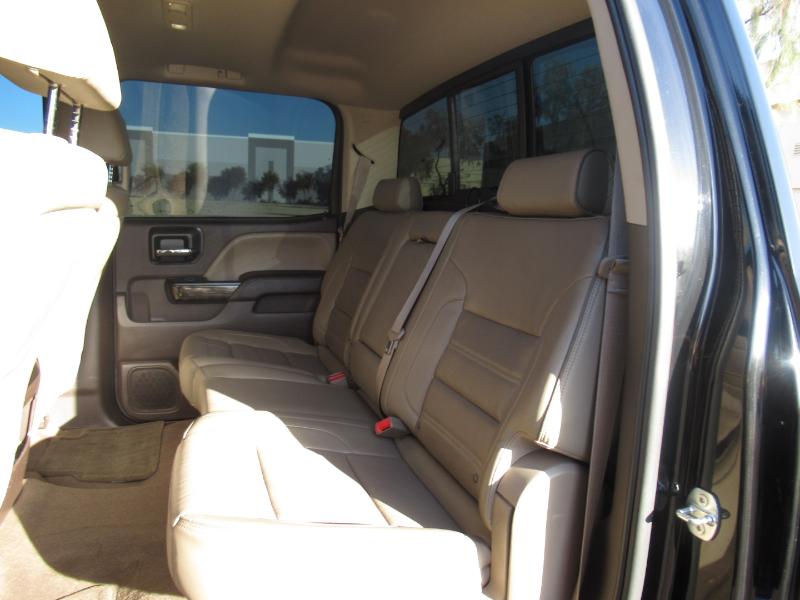 GMC Sierra 3500HD Denali Crew Cab 4WD 2015