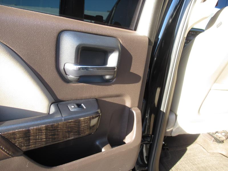 GMC Sierra 3500HD Denali Crew Cab 4WD 2015