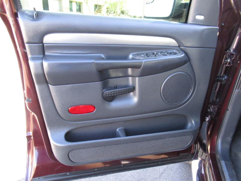 Dodge Ram 3500 ST Quad Cab Long Bed 4WD 2005