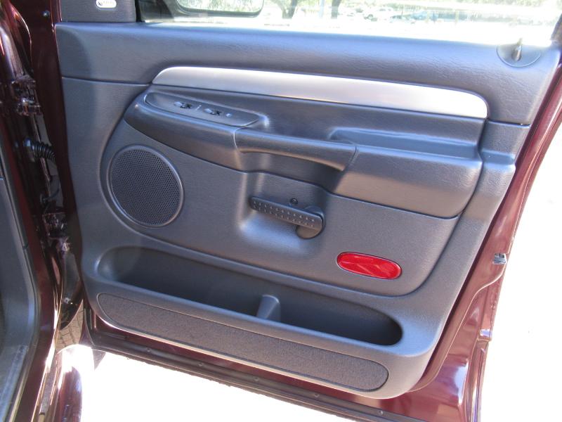 Dodge Ram 3500 ST Quad Cab Long Bed 4WD 2005