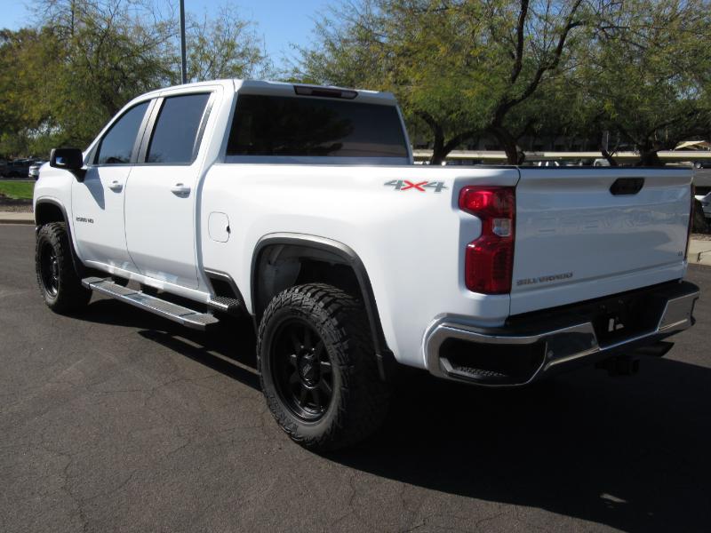 Chevrolet Silverado 2500HD LT Crew Cab Short Box 4WD 2022