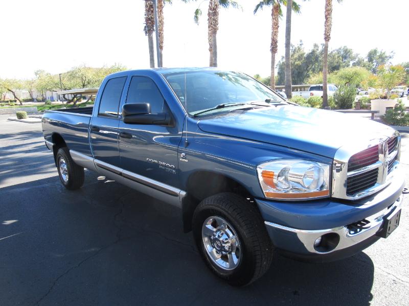 Dodge Ram 2500 SLT Quad Cab Long Bed 4WD 2006