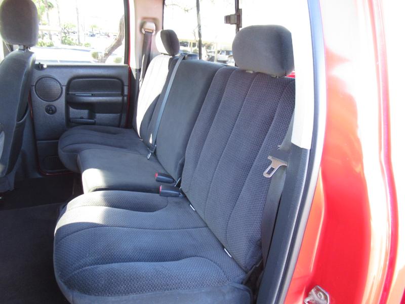 Dodge Ram 3500 SLT Crew Cab LWB 2WD 2005