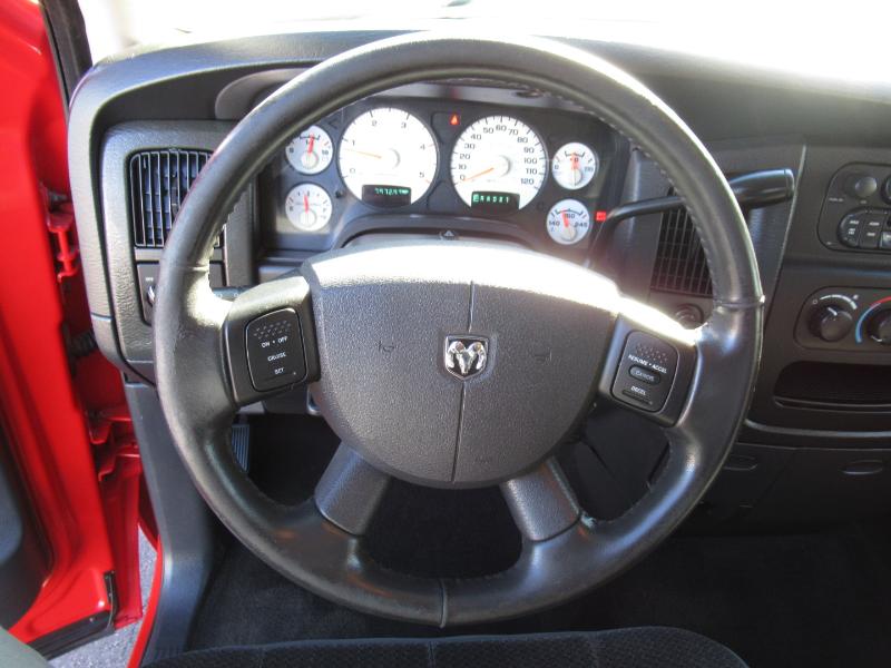 Dodge Ram 3500 SLT Crew Cab LWB 2WD 2005