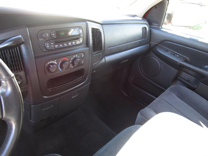 Dodge Ram 3500 SLT Crew Cab LWB 2WD 2005