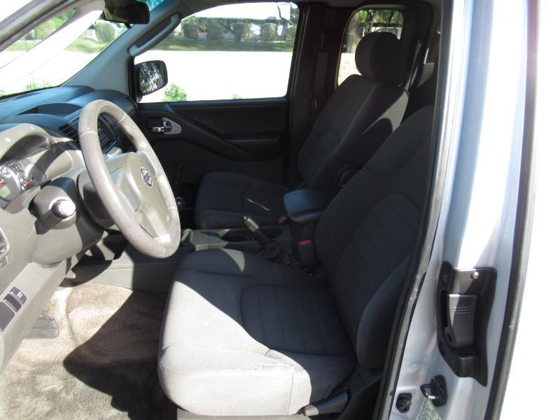 Nissan Frontier XE King Cab 2WD 2005