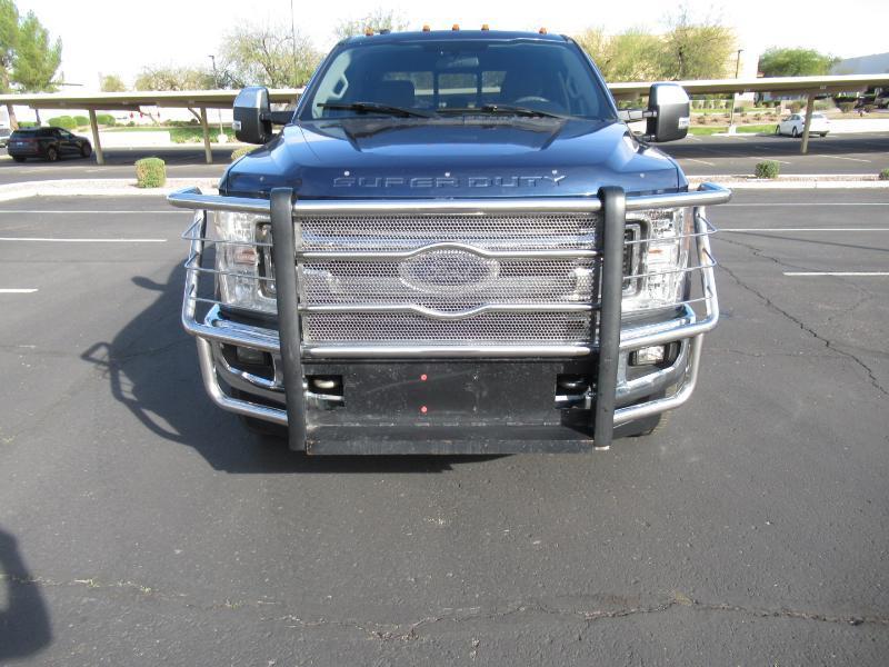 Ford F-250 SD XLT Crew Cab 4WD 2017