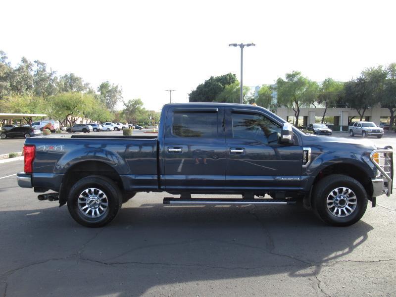 Ford F-250 SD XLT Crew Cab 4WD 2017