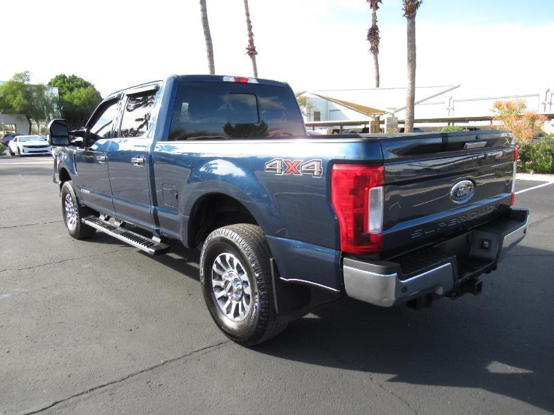 Ford F-250 SD XLT Crew Cab 4WD 2017