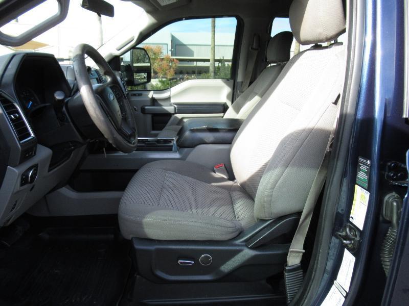 Ford F-250 SD XLT Crew Cab 4WD 2017