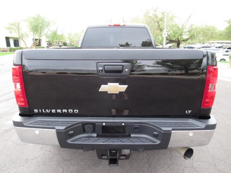 Chevrolet Silverado 2500HD LT Crew Cab 4WD 2011