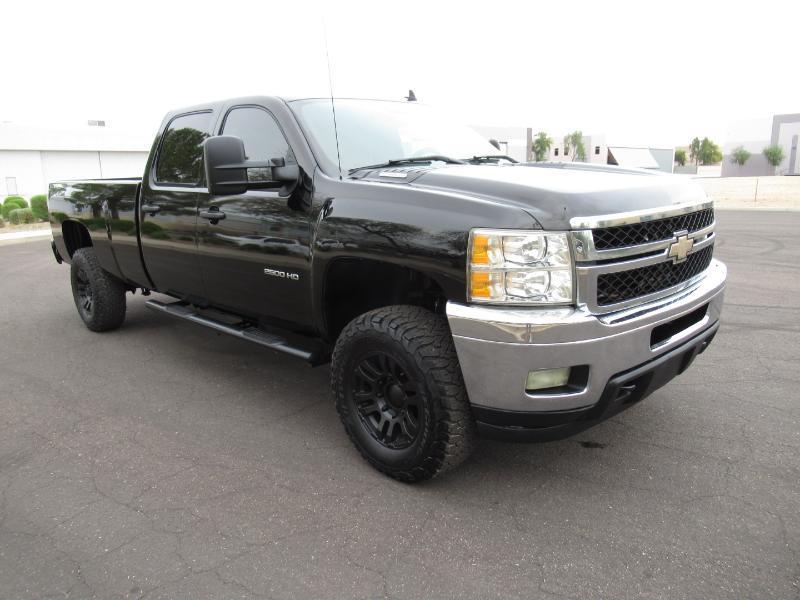 Chevrolet Silverado 2500HD LT Crew Cab 4WD 2011