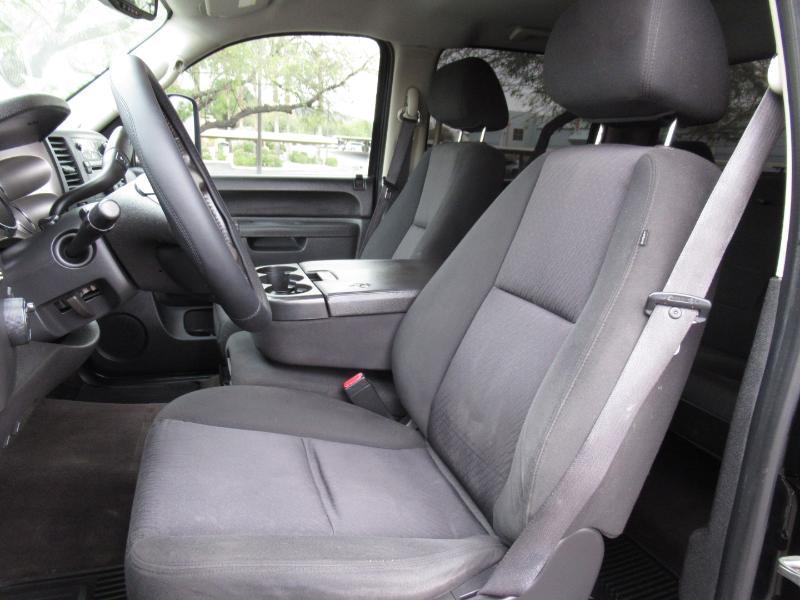 Chevrolet Silverado 2500HD LT Crew Cab 4WD 2011