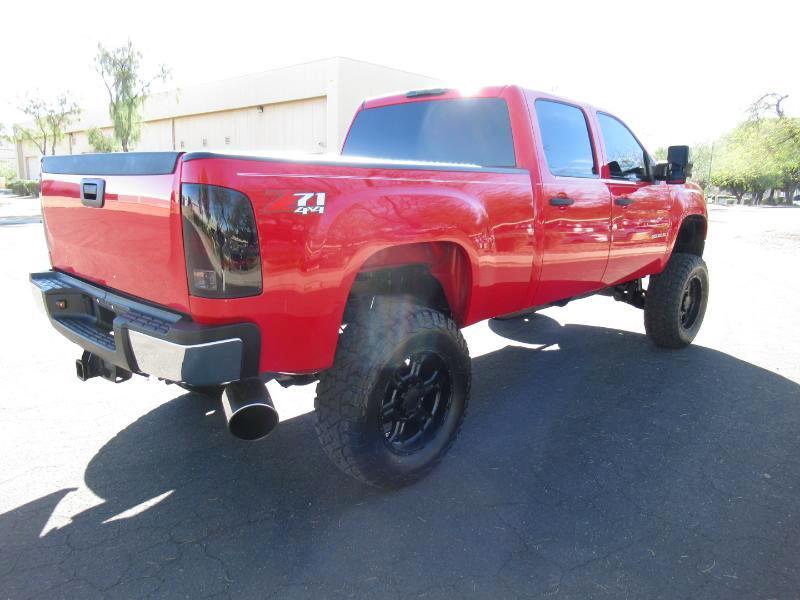 GMC Sierra 2500HD SLE Crew Cab 4WD 2012