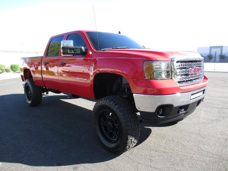 GMC Sierra 2500HD SLE Crew Cab 4WD 2012