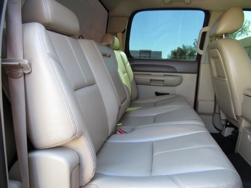 GMC Sierra 2500HD SLE Crew Cab 4WD 2012