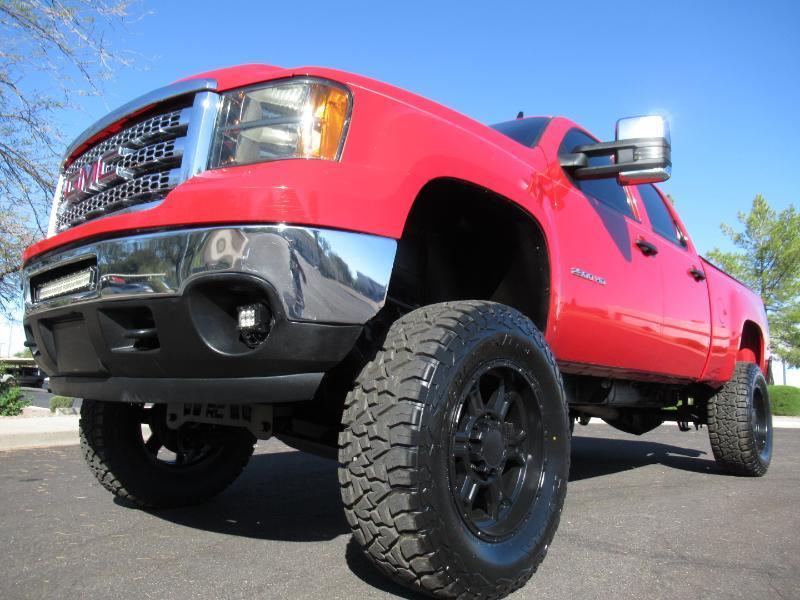 GMC Sierra 2500HD SLE Crew Cab 4WD 2012