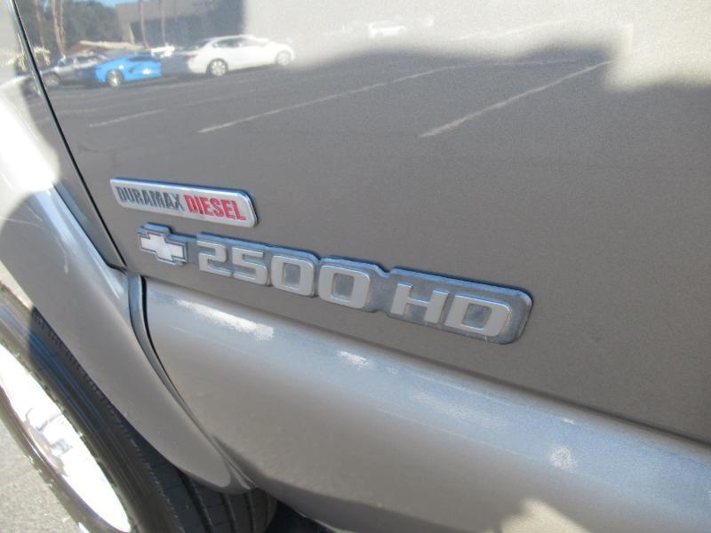 Chevrolet Silverado 2500HD LT Ext. Cab Short Bed 4WD 2002