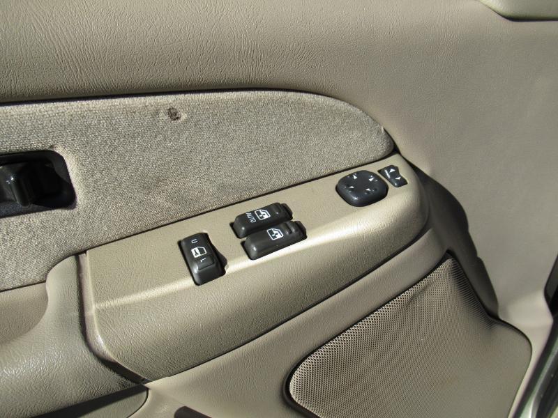 Chevrolet Silverado 2500HD LT Ext. Cab Short Bed 4WD 2002