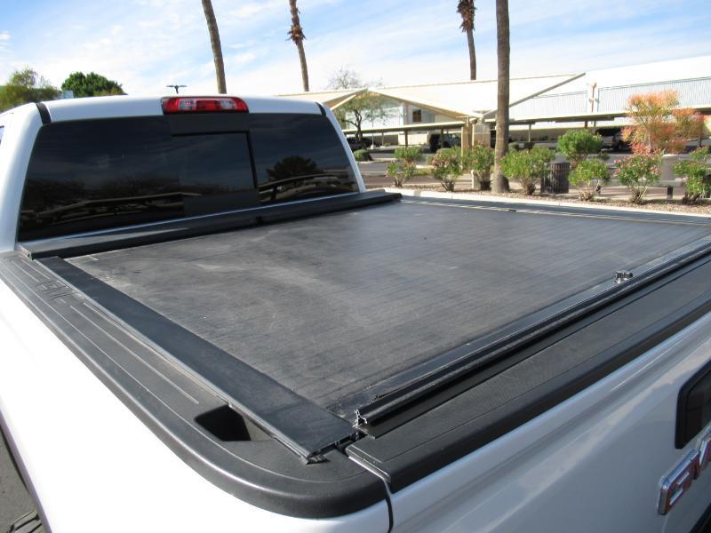 GMC Sierra 1500 Denali Crew Cab Short Box 4WD 2017