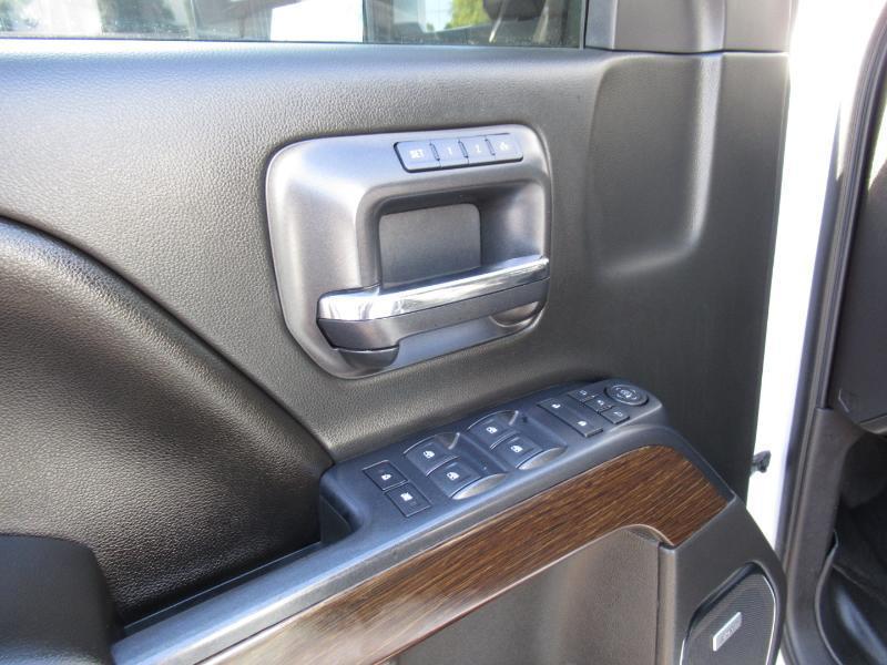 GMC Sierra 1500 Denali Crew Cab Short Box 4WD 2017