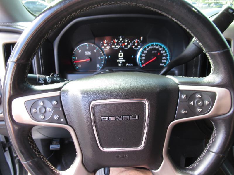 GMC Sierra 1500 Denali Crew Cab Short Box 4WD 2017