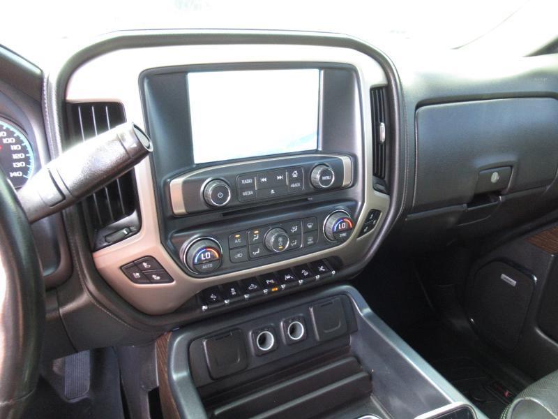 GMC Sierra 1500 Denali Crew Cab Short Box 4WD 2017