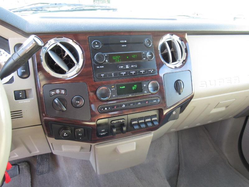 Ford F-350 SD Lariat Crew Cab 4WD 2008