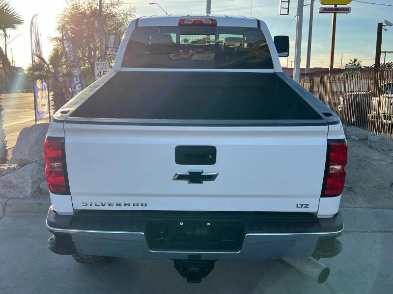 Chevrolet Silverado 3500HD LTZ Crew Cab 4WD 2015