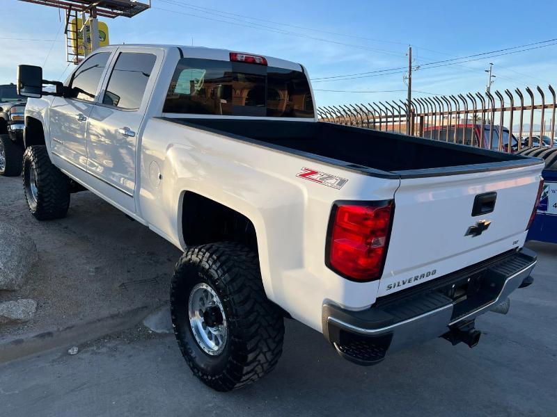 Chevrolet Silverado 3500HD LTZ Crew Cab 4WD 2015