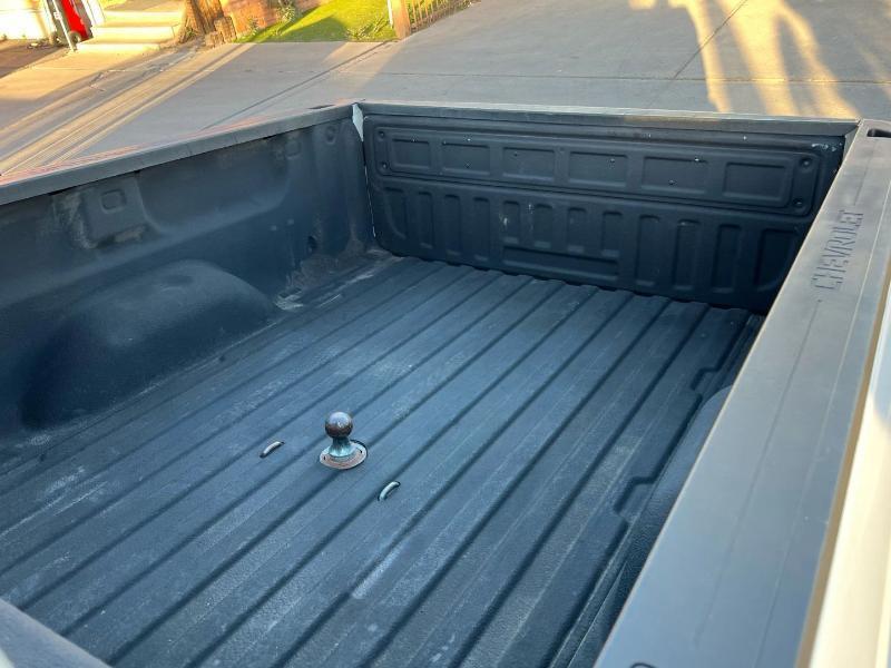 Chevrolet Silverado 3500HD LTZ Crew Cab 4WD 2015