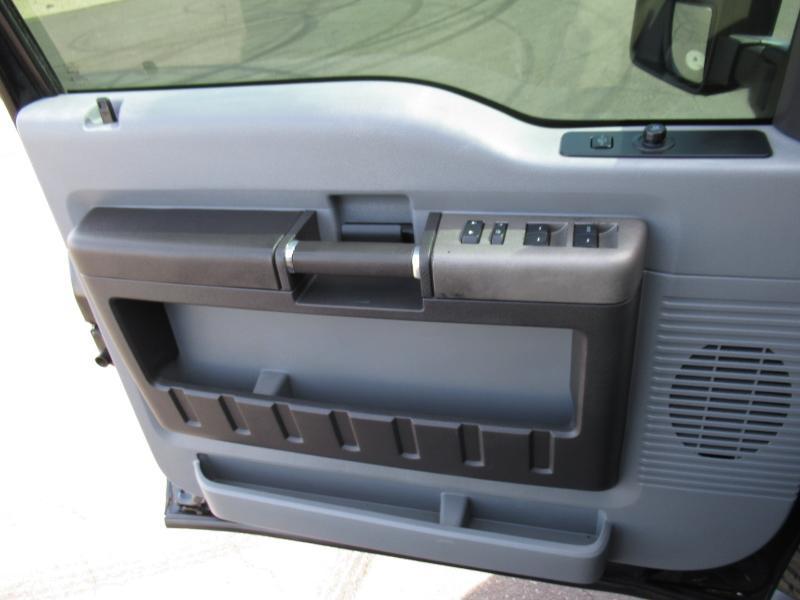 Ford F-250 SD XLT Crew Cab Long Bed 4WD 2012