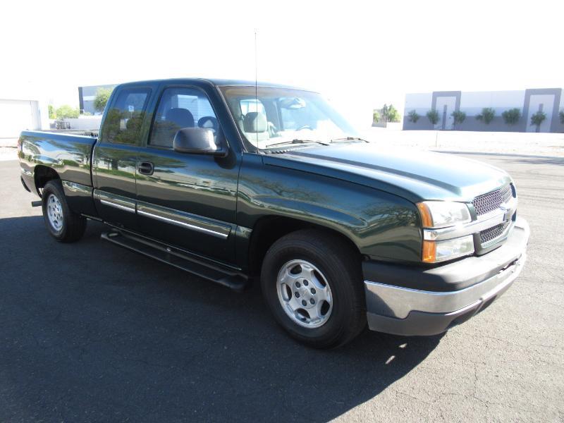 Chevrolet Silverado 1500 Ext. Cab Short Bed 2WD 2003