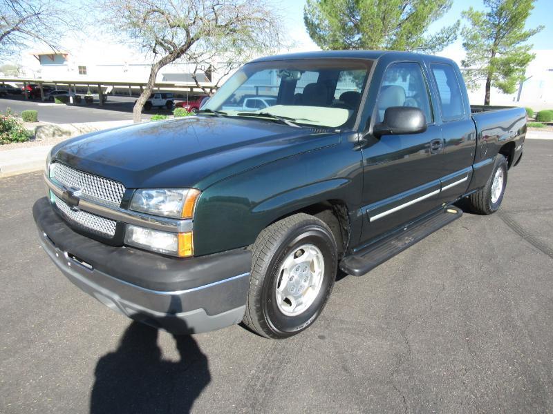 Chevrolet Silverado 1500 Ext. Cab Short Bed 2WD 2003