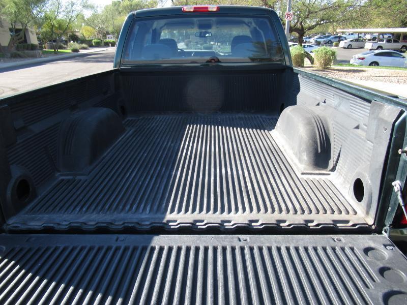 Chevrolet Silverado 1500 Ext. Cab Short Bed 2WD 2003