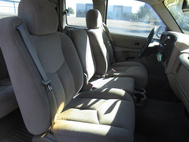 Chevrolet Silverado 1500 Ext. Cab Short Bed 2WD 2003