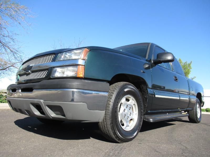 Chevrolet Silverado 1500 Ext. Cab Short Bed 2WD 2003