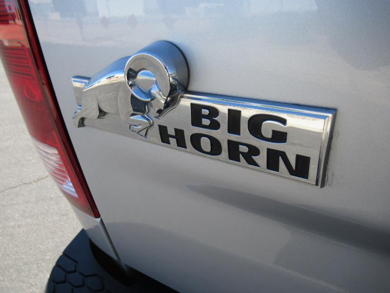 RAM 2500 SLT Crew Cab SWB 4WD 2015