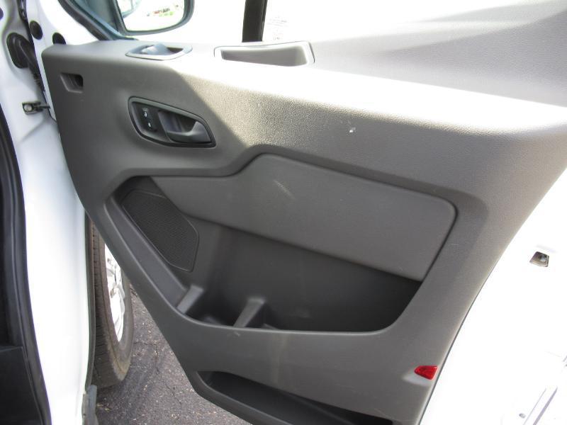 Ford Transit 350 Wagon Low Roof XL w/Sliding Pass. 148-in. WB 2021