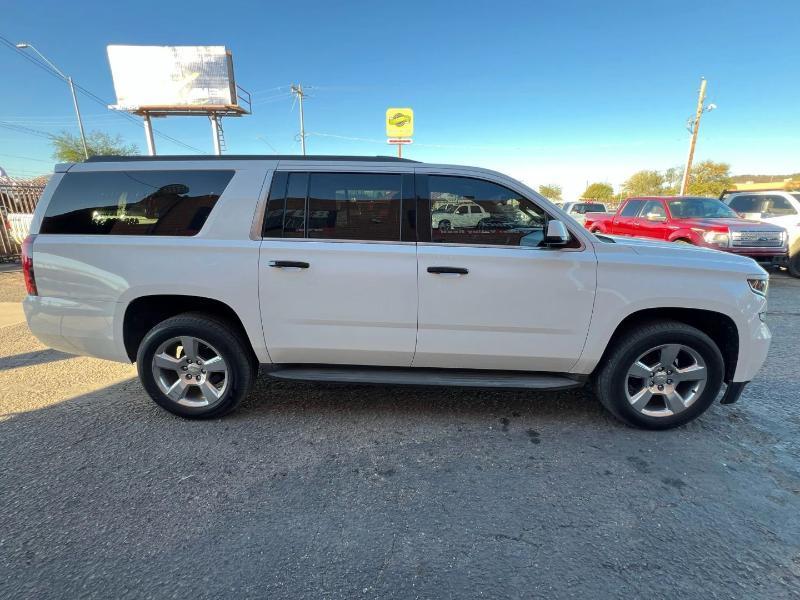 Chevrolet Suburban LT 1500 2WD 2015