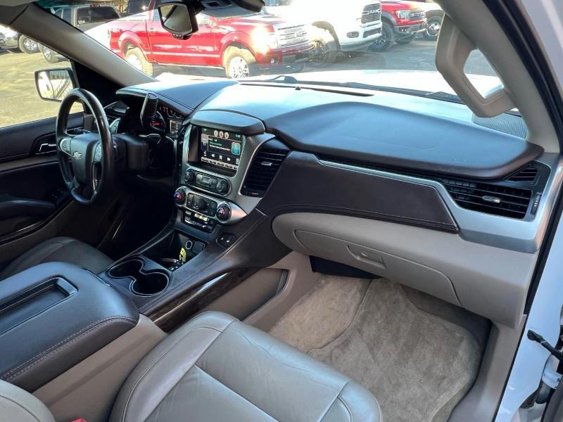 Chevrolet Suburban LT 1500 2WD 2015