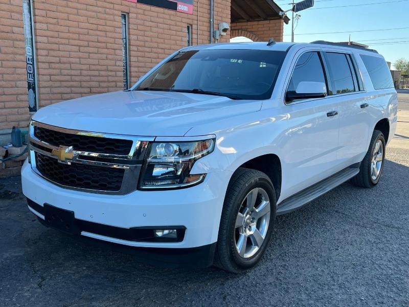 Chevrolet Suburban LT 1500 2WD 2015