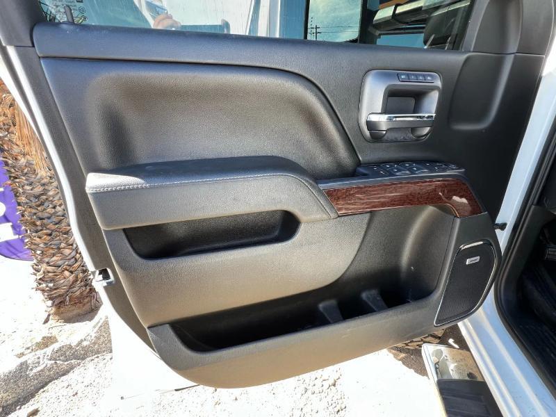 GMC Sierra 3500HD SLT Crew Cab 4WD 2015