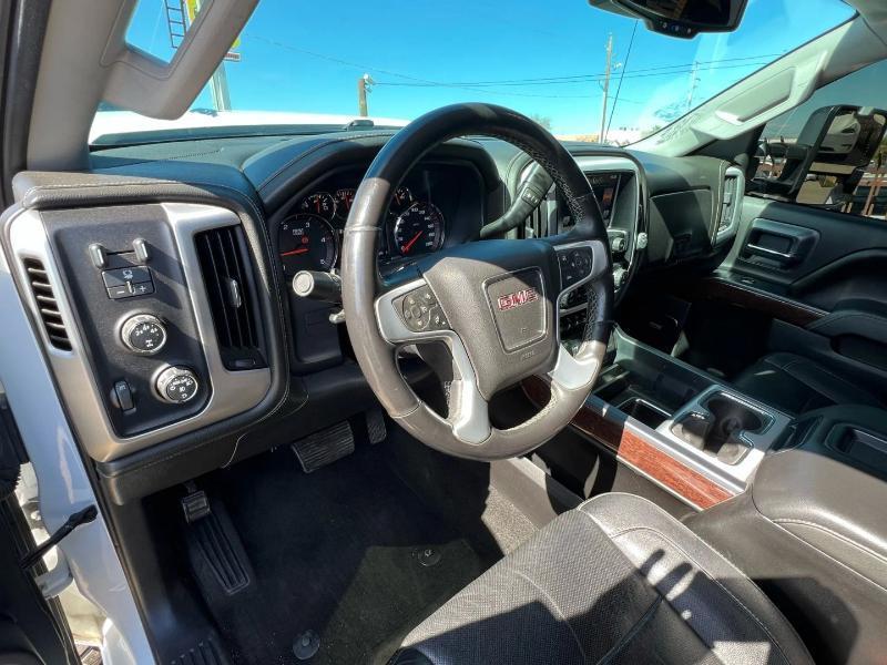 GMC Sierra 3500HD SLT Crew Cab 4WD 2015